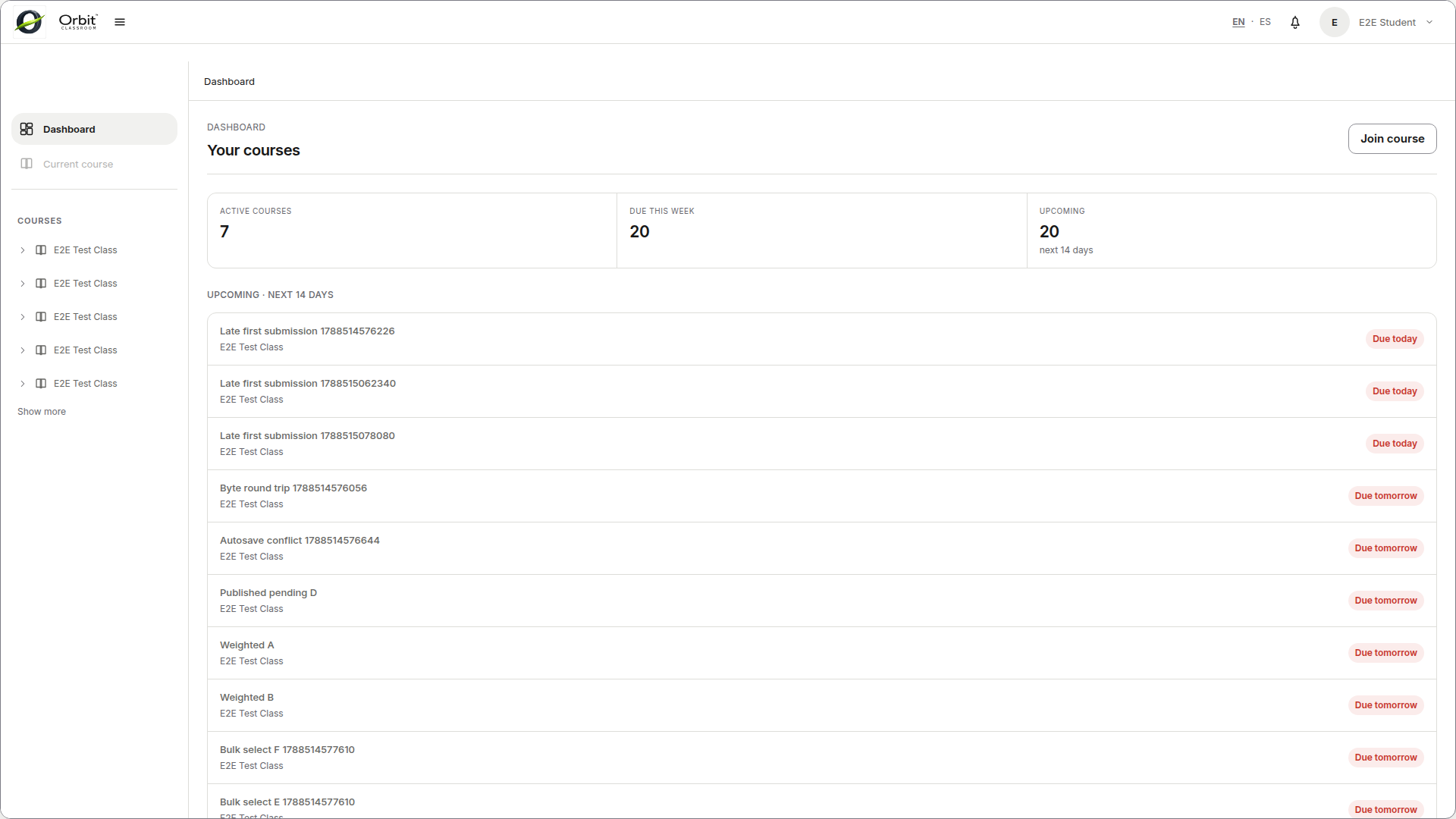 access-role-change — Visible difference between the previous state and the state after sign-in, with Admin options active.